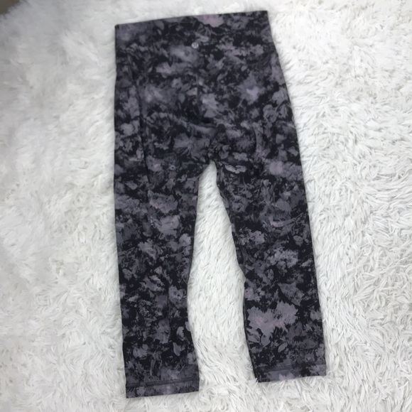Lululemon Align Crop *21" Floral Illusion Ice Grey Multi - Picture 5 of 5